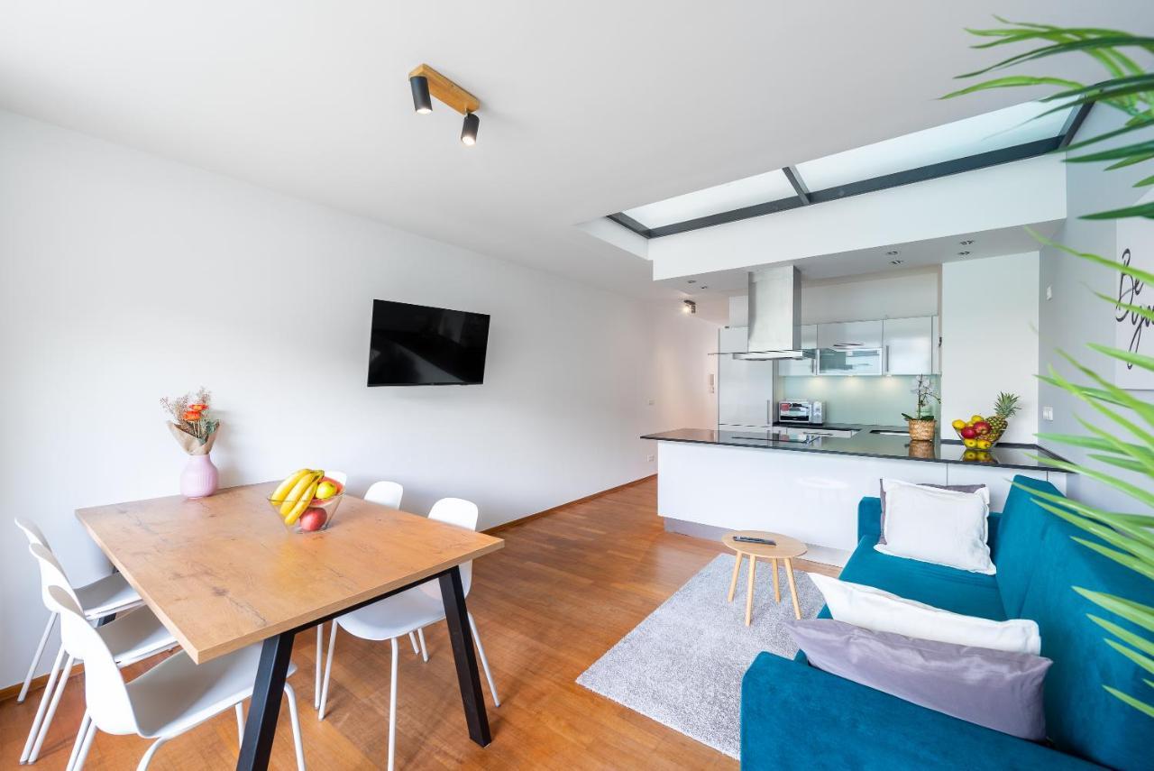 Apartment With Balcony And Parking Near The Prague Museum Praga Exterior foto